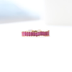 American Jewelry 18k Yellow Gold 1.89ctw Ruby Staggered Baguette Eternity Band (Size 5)