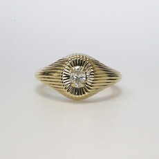American Jewelry 14k Yellow Gold .26ct Oval Diamond Signet Ring (Size 7)