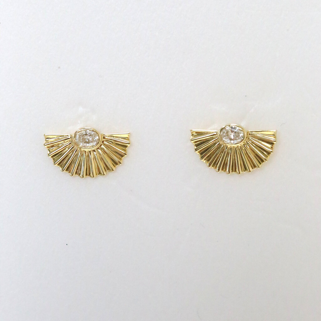 American Jewelry 14k Yellow Gold .23ctw Oval Diamond Bezel Fan Stud Earrings