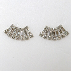 American Jewelry 18k White Gold 1.66ctw Diamond Arched Fan Stud Earrings
