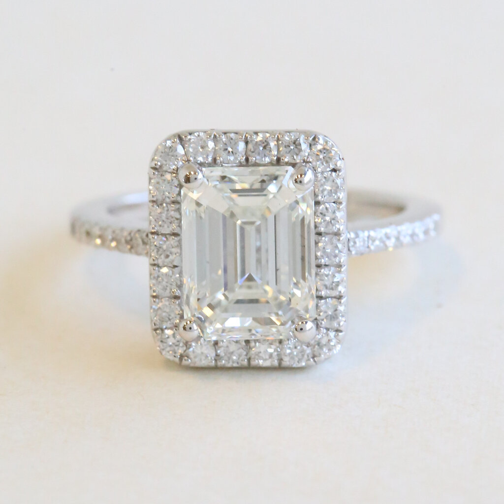 American Jewelry 14k White Gold 2.29ctw (1.8 H/IF GIA Ctr) Diamond Emerald Cut Halo Engagement Ring