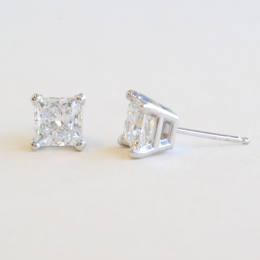 American Jewelry 14k White Gold Lab Grown IGI D/VVS1-2 Diamond Princess Cut Solitaire Stud Earrings