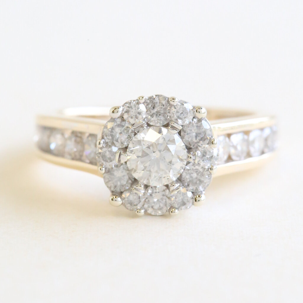 American Jewelry ESTATE 14k Yellow Gold 1.50ctw (.45ctr) Round Halo Cluster Engagement Ring (Size 6.75)