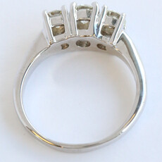 Estate 14k White Gold .75ctw Diamond 3 Stone Past Present Future Ring (Size 8