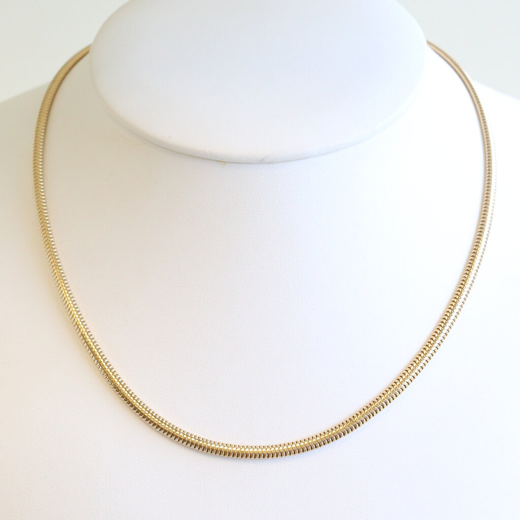 American Jewelry ESTATE 14k Yellow Gold 3.25mm Snake Chain (18")
