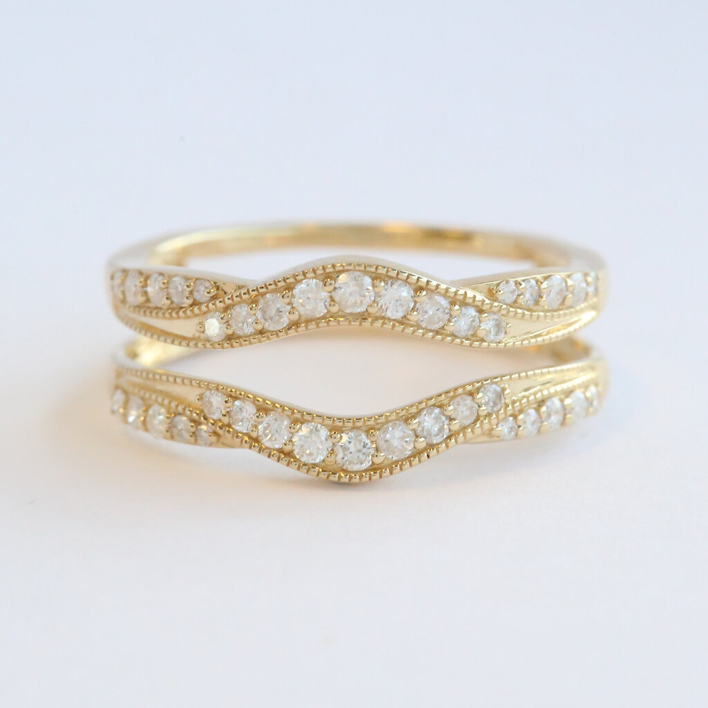 American Jewelry 14k Yellow Gold .50ctw Diamond Milgrain Ring Guard Ring (Size 7)
