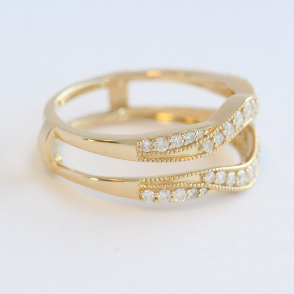 American Jewelry 14k Yellow Gold .50ctw Diamond Milgrain Ring Guard Ring (Size 7)