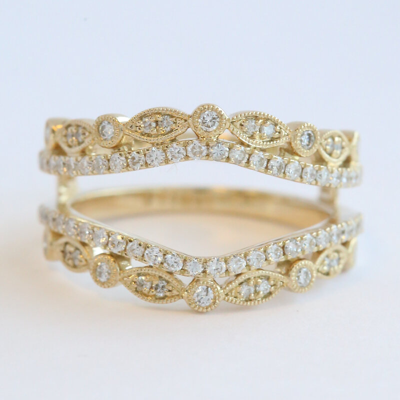 American Jewelry 14k Yellow Gold .68ctw Diamond Milgrain Ring Guard (Size 7)
