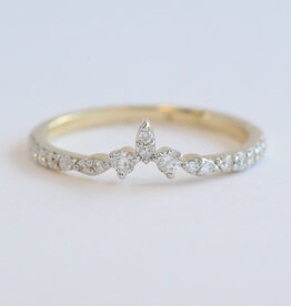 American Jewelry 14k Yellow Gold .28ctw Diamond Contour Curved Wedding Band Ring (Size 7)