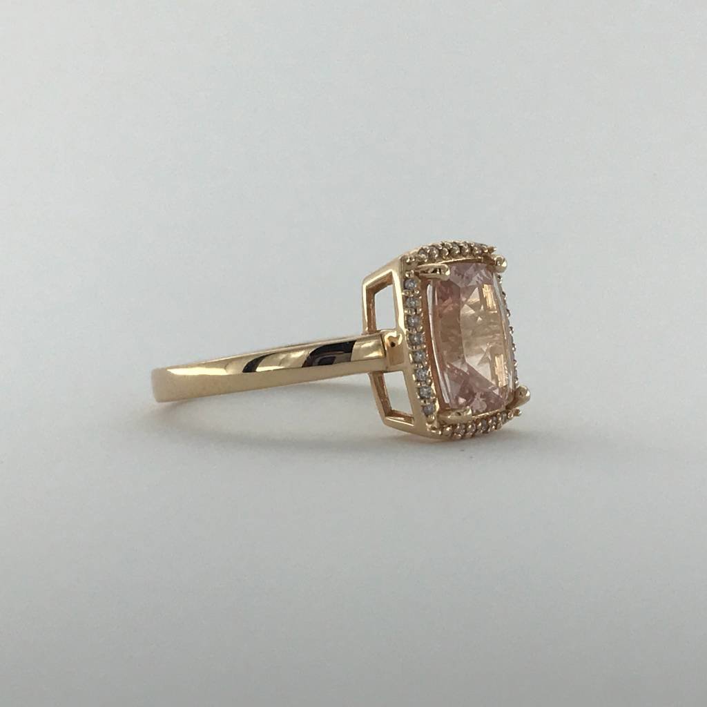 American Jewelry 14k Rose Gold 1.80ct Morganite & .10ctw Diamond Halo Ring