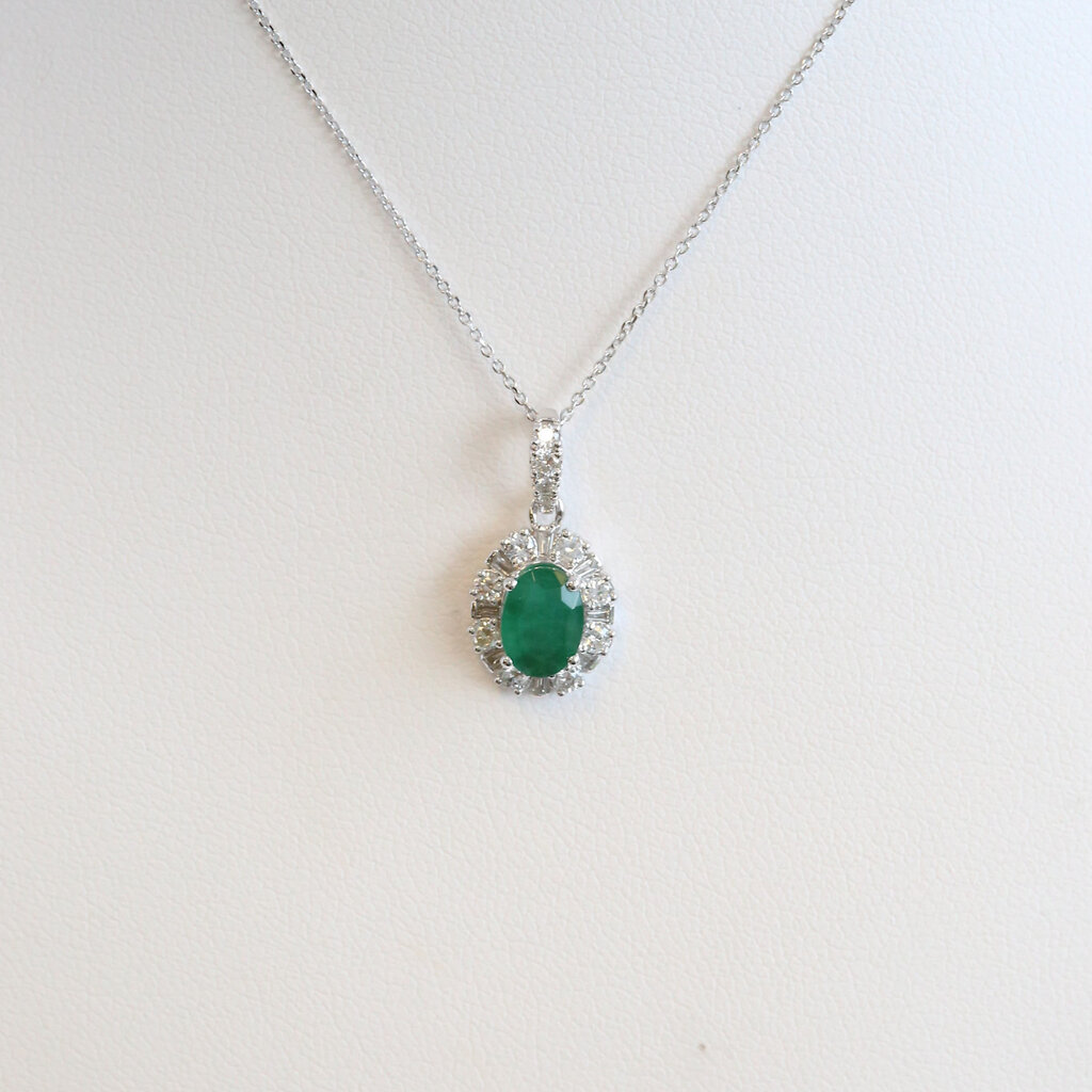 American Jewelry 14k White Gold .84ct Emerald .38ctw Diamond Oval Halo Necklace