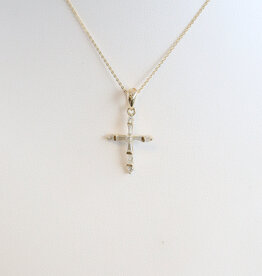 American Jewelry 14k Yellow Gold .28ctw Diamond Baguette Cross Necklace