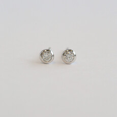 American Jewelry 14k White Gold .10ctw Diamond Petite Bezel Stud Earrings