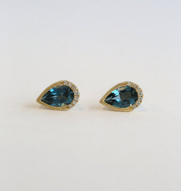 American Jewelry 14k Yellow Gold London Blue Topaz and Diamond Accent Milgrain Pear Stud Earrings