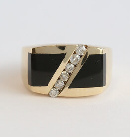 American Jewelry ESTATE 14k Yellow Gold .35ctw Diamond & Onyx Mens Ring (Size 9)