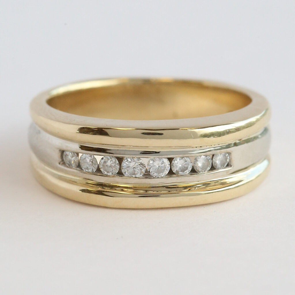 American Jewelry ESTATE 14k Yellow & White Gold .35ctw Diamond Mens Channel Band Ring (Size 9)