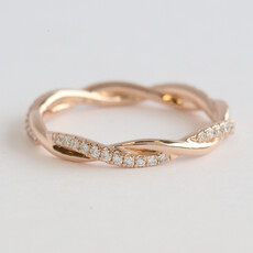 American Jewelry ESTATE 14k Rose Gold .25ctw Diamond Twisted Wedding Band (Size 6.5)