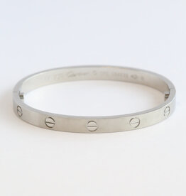 American Jewelry ESTATE 18k White Gold "Love" Bangle Bracelet