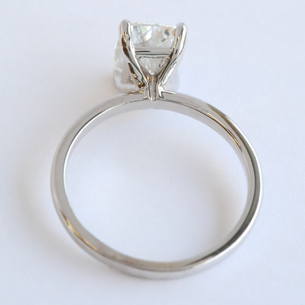 American Jewelry 14k White Gold 2.01ct F/VS1 IGI Lab Grown Elongated Cushion Diamond Solitaire Engagement Ring