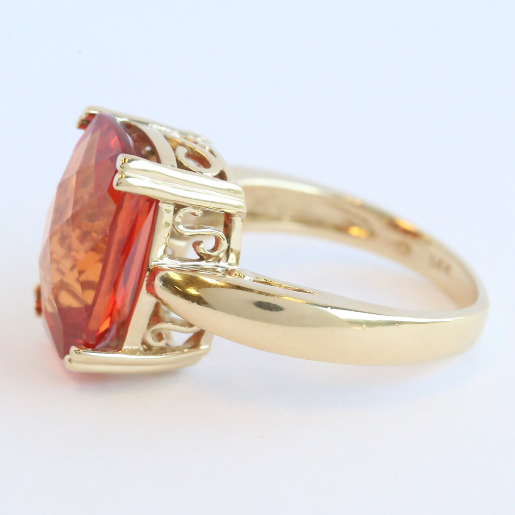American Jewelry ESTATE 14k Yellow Gold 8.5ct Orange Lab Grown Sapphire Elongated Cushion Ring