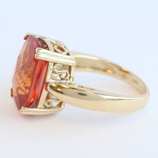 American Jewelry ESTATE 14k Yellow Gold 8.5ct Orange Lab Grown Sapphire Elongated Cushion Ring