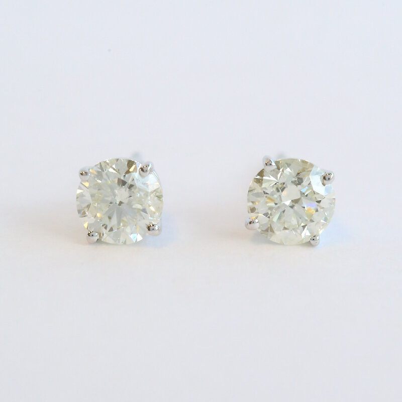 American Jewelry 14k White Gold 1.62ctw IGI E/VS2 Lab Grown Round Diamond Solitaire Stud Earrings