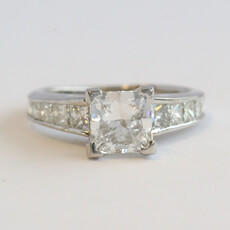 American Jewelry ESTATE 14k White Gold 3ctw Lab Grown IGI Diamond Princess Cut Accented Solitaire Engagement Ring & .75ctw Wedding Band Set