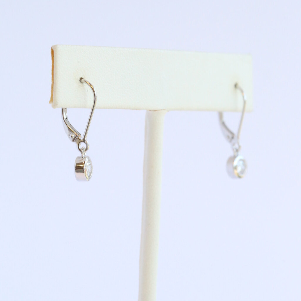 American Jewelry Sterling Silver 1/2ctw Lab Grown Diamond Bezel Leverback Dangle Earrings