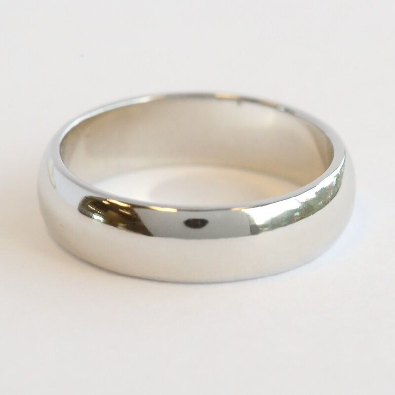 American Jewelry ESTATE Platinum 5mm Mens Wedding Band Ring (Size 6.25)