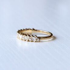 American Jewelry Tilted Baguette Round Diamond Wedding Band (1/2ctw)