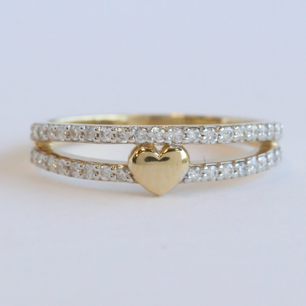 American Jewelry 14k Yellow Gold .25ctw Diamond Double Heart Ring