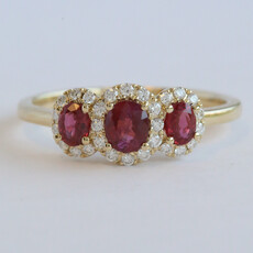 American Jewelry 14k Yellow Gold .74ctw Ruby .19ctw Diamond Halo Ring