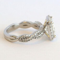 American Jewelry Platinum 3.50ctw (3.01 H/VVS2 GIA Ctr) Princess Diamond Halo Infinity Engagement Ring