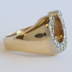 American Jewelry 14k Yellow Gold 3/4ctw Diamond Heavyweight Horseshoe Ring