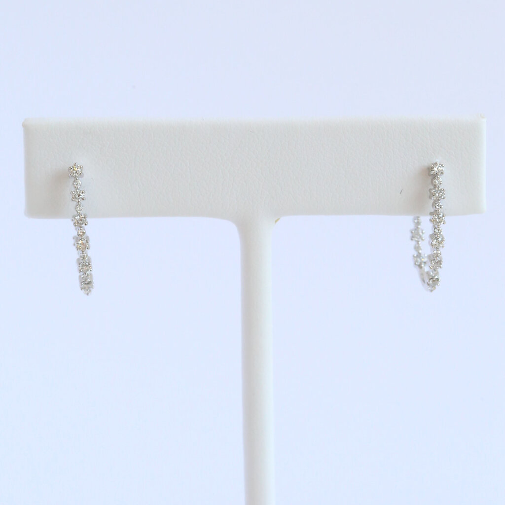 American Jewelry 14k White Gold .51ctw Diamond Oval Hoop Earrings