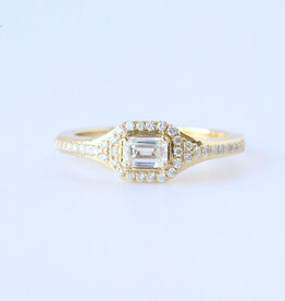 14k Yellow Gold .51ctw (.30ct Center) East to West Emerald Diamond Halo Ring (Size 7)
