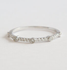 American Jewelry 14k White Gold .13ctw Diamond Station Milgrain Wedding Band