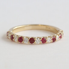American Jewelry 14k Yellow Gold .75ctw Ruby .40ctw Diamond Alternating 5 Stone Band Ring