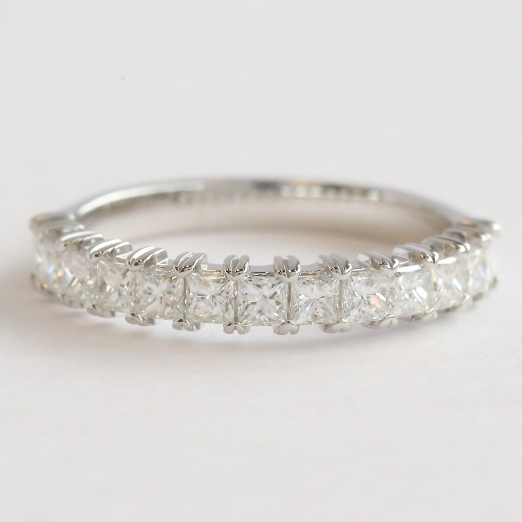 American Jewelry 14k White Gold .87ctw Diamond Princess Cut Straight Wedding Band