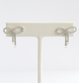 American Jewelry 14k White Gold 1.50ctw Diamond Bow Ribbon Stud Earrings