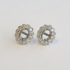 American Jewelry 18k White Gold 3/4ctw Diamond Milgrain Oval Halo Semi Mount Stud Earrings