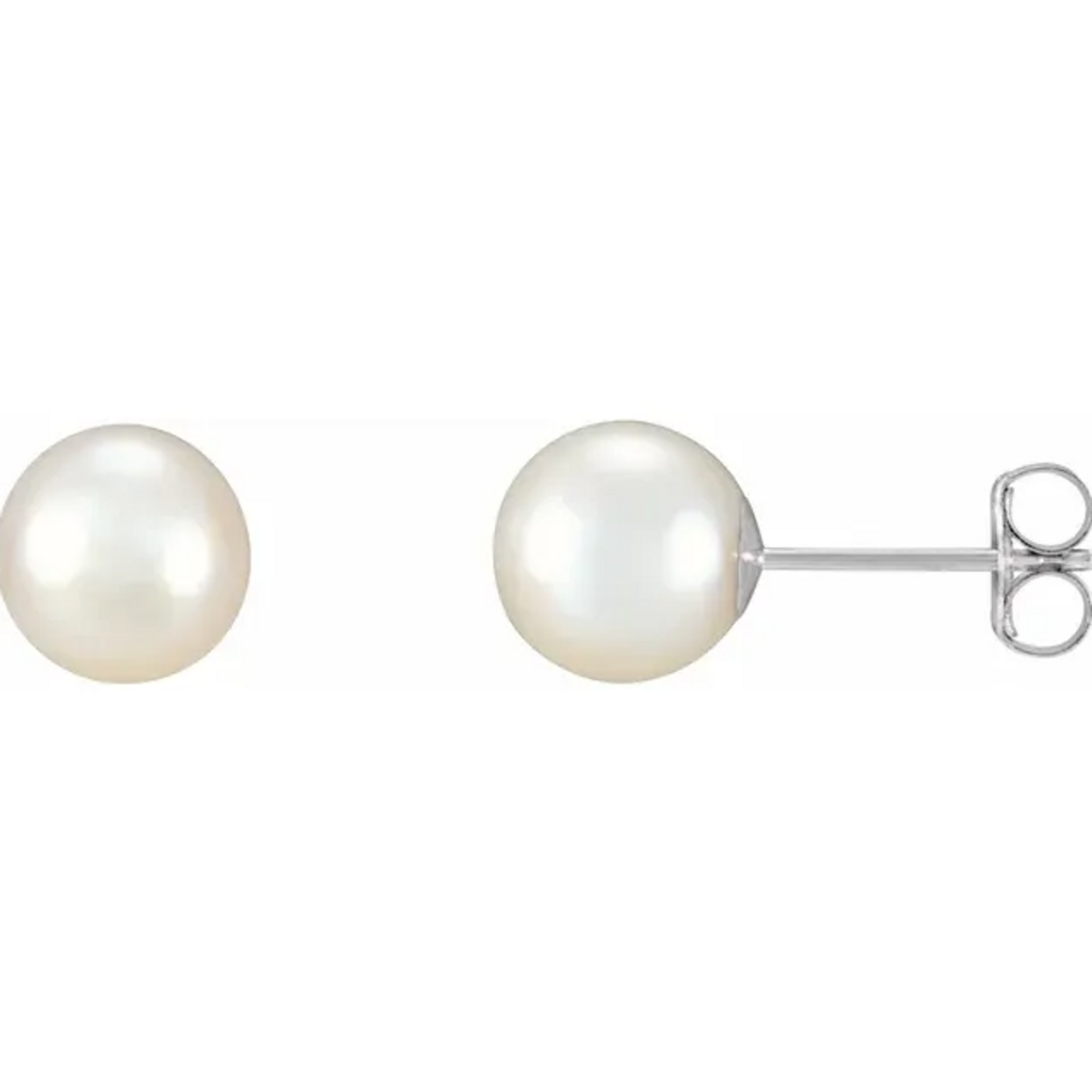 American Jewelry 14k White Gold 7.5-8mm Akoya Pearl Stud Earrings