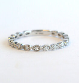 American Jewelry 14k White Gold .13ctw Diamond Milgrain Wedding Band