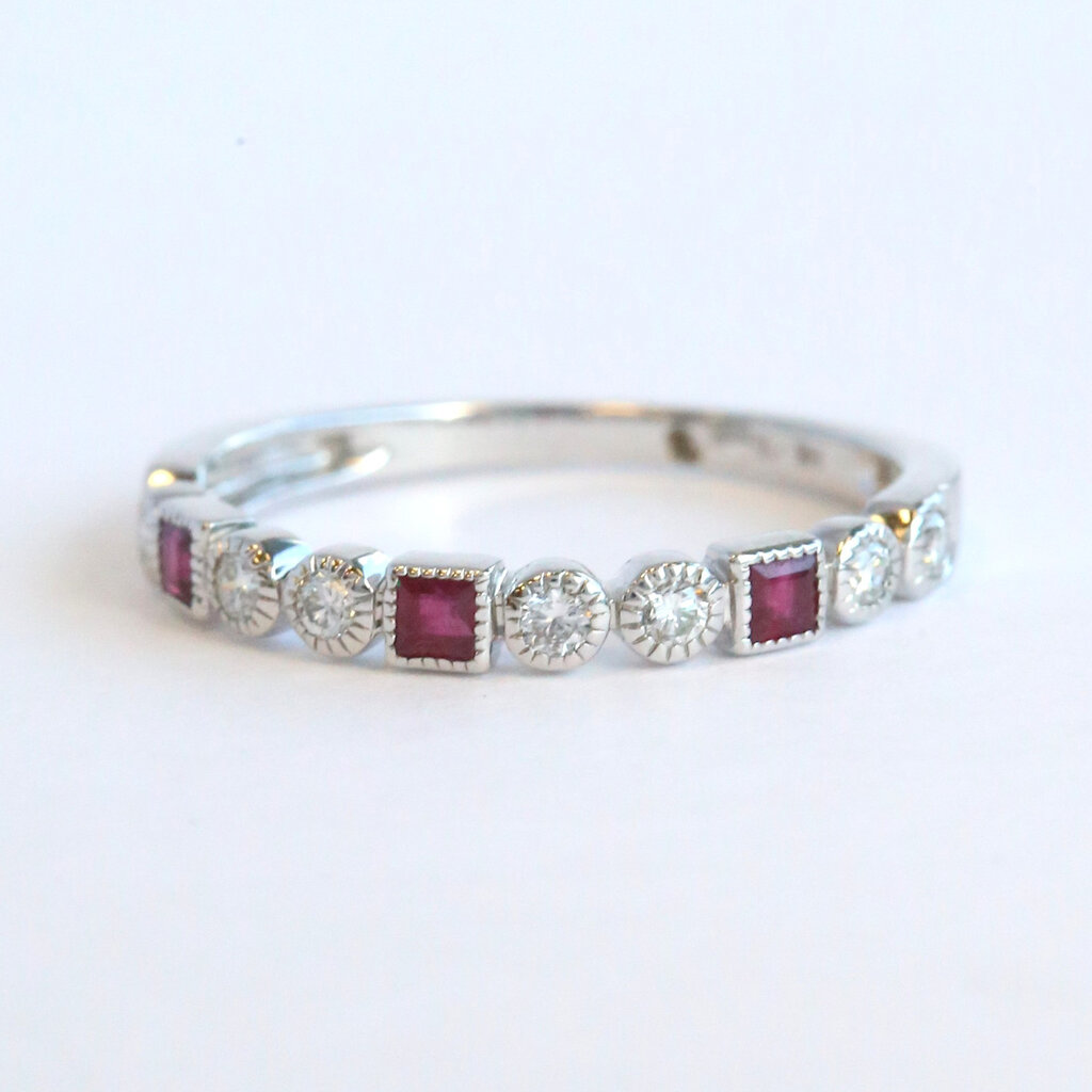 American Jewelry 14k White Gold .27ctw Ruby .22ctw Diamond Milgrain Princess & Round Wedding Band
