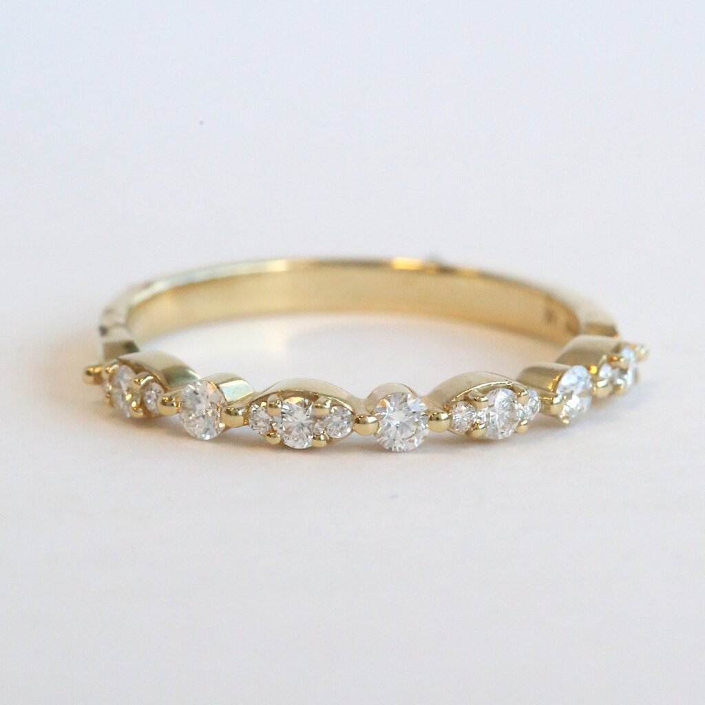 American Jewelry 14k Yellow Gold .28ctw Diamond Alternating Shape Wedding Band
