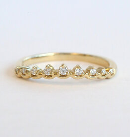 American Jewelry 14k Yellow Gold .12ctw Diamond Tiara Point Wedding Band