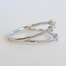 American Jewelry 14k White Gold .41ctw Diamond Baguette Trio & Round Ring