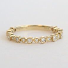 American Jewelry 14k Yellow Gold .26ctw Diamond Round Bezel Milgrain Bubble Wedding Band