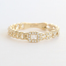 American Jewelry 14k Yellow Gold .10ctw Diamond Baguette & Round Chain Link & Scalloped Ring
