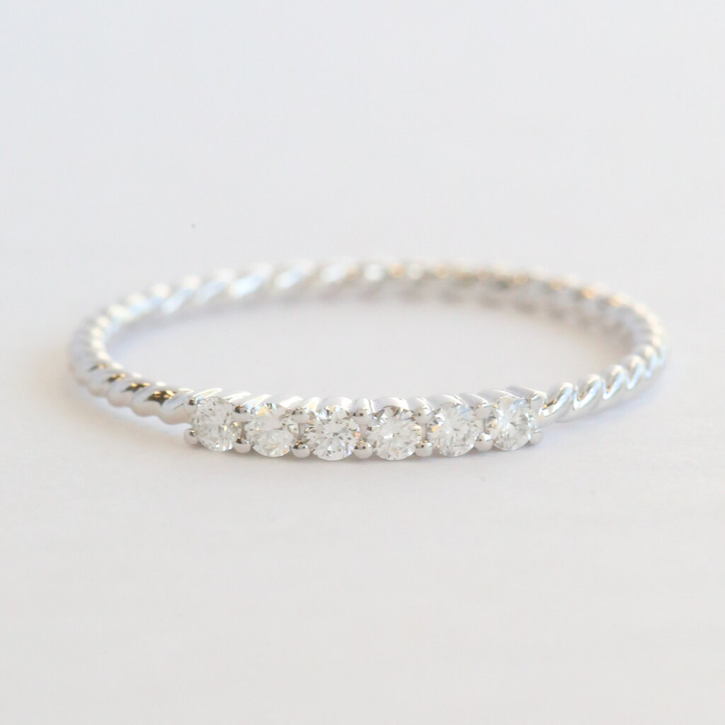 American Jewelry 14k White Gold .14ctw Diamond 6 Stone Wedding Band